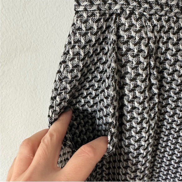 CLASSIC DIRECTIONS | Women’s Pencil Skirt with pockets size 10 - Picture 9 of 9